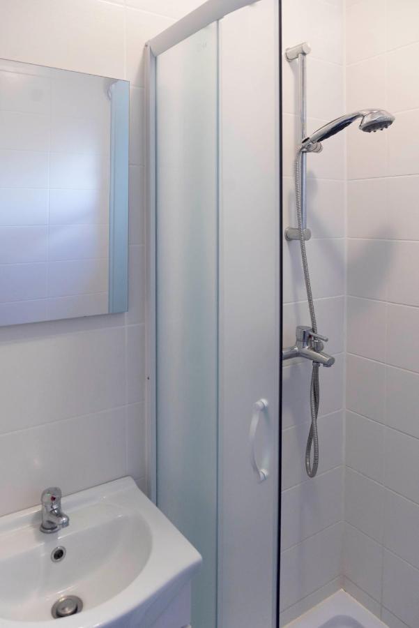 Apartment Franka Vir Bagian luar foto