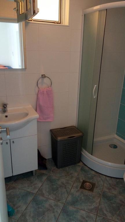 Apartment Franka Vir Bagian luar foto